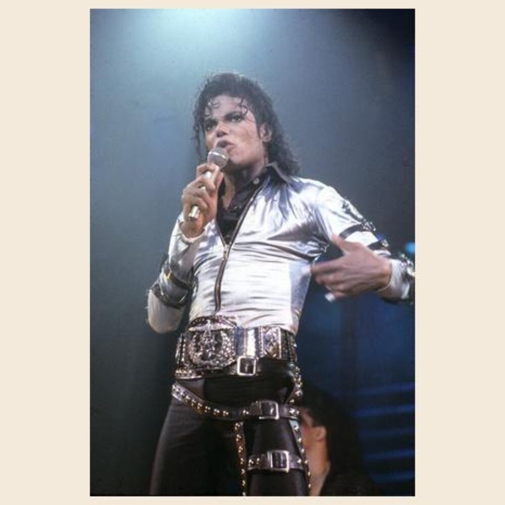 Mickael Jackson On Stage In Los Angeles In 1993 Poster_165